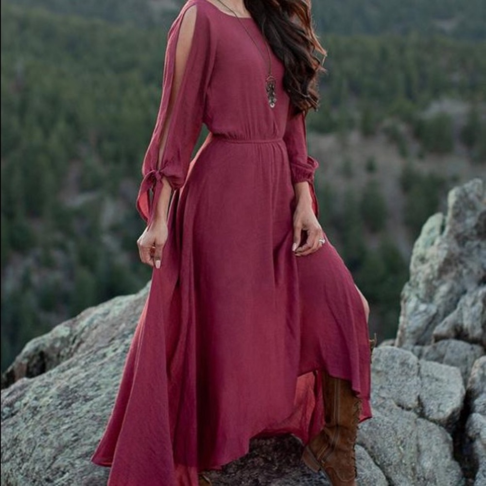NWOT! Joyfolie Neveah Dress in Brick